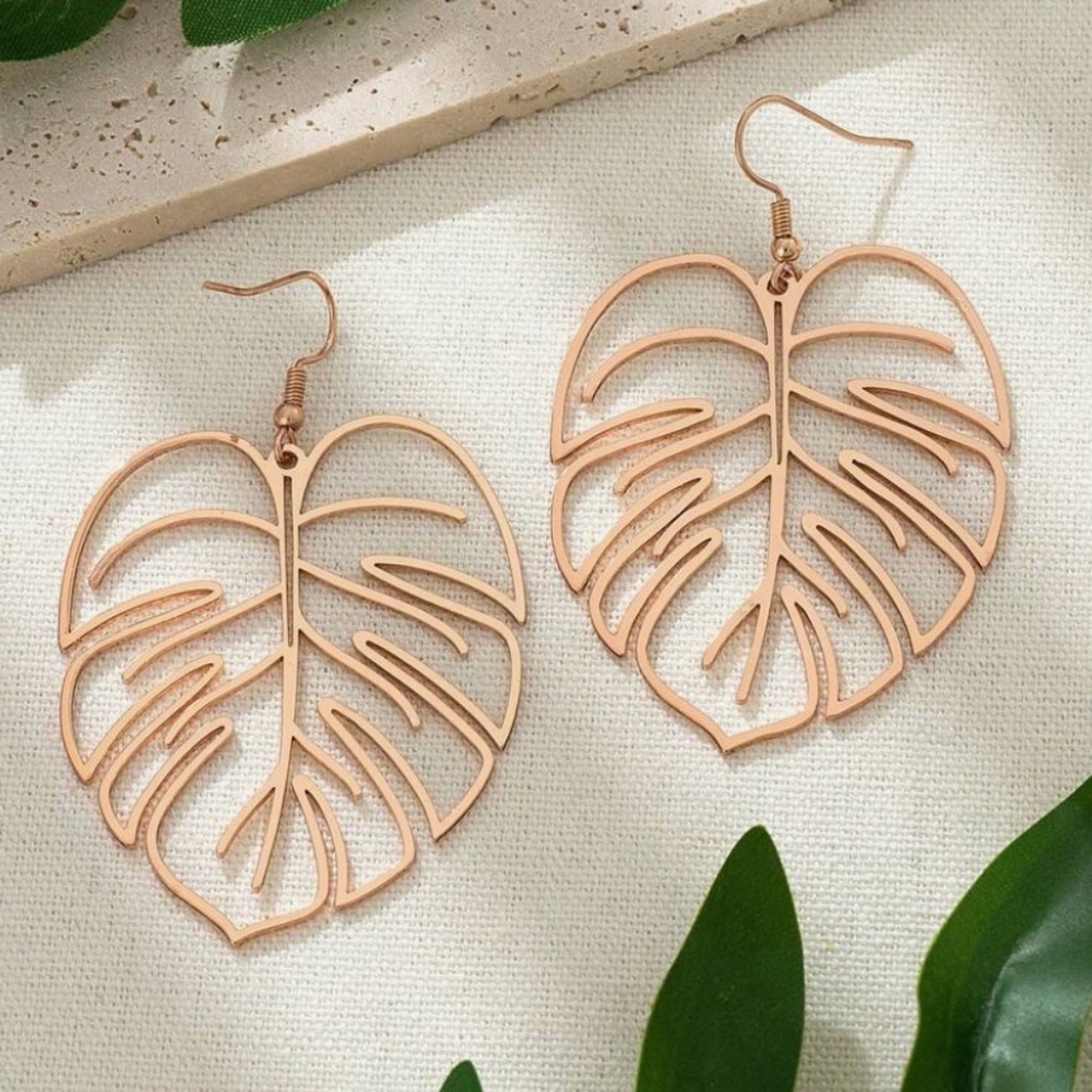 Leaf Design Rose Gold Hollow Out Super Light Weight Fishhook Earrings NWT - Picture 2 of 7